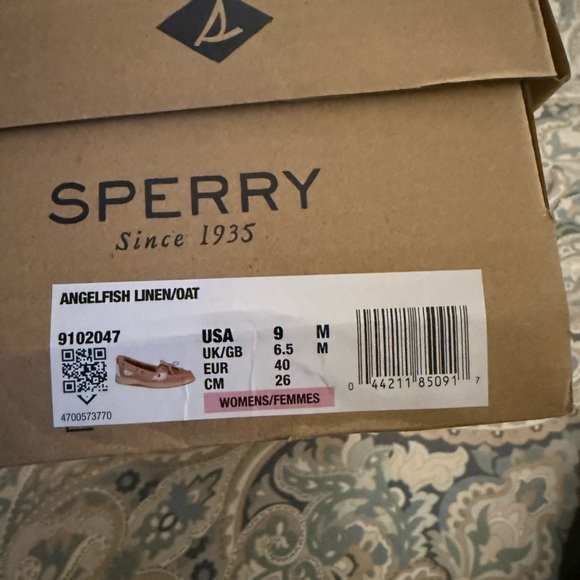 Sperry Womans/Femmies Black Boat Shoes. Never Worn/with box! NWOT Style # S89568 - Picture 5 of 5